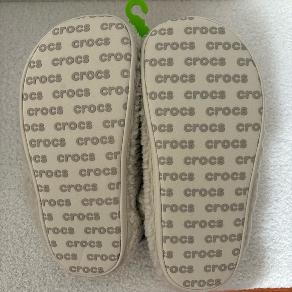CROCS Cozy Cream Slippers - Picture 3 of 3